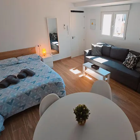 La Casita De Mercedes *